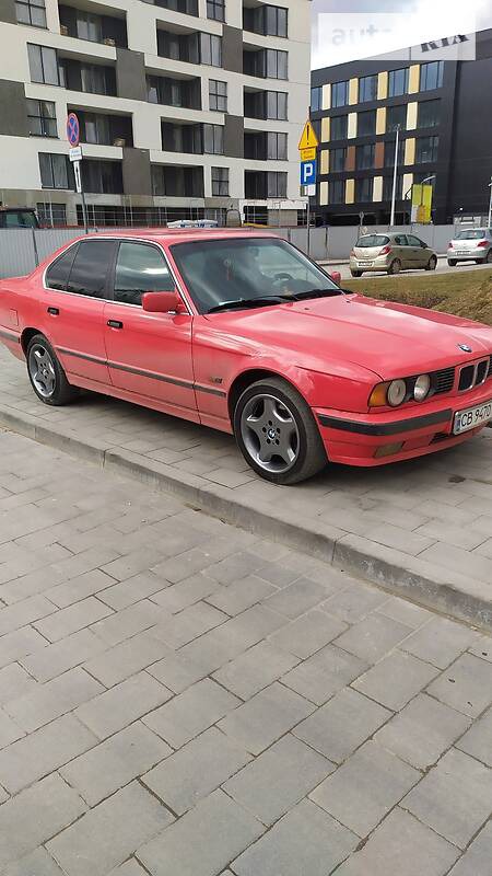 BMW 525 1994  випуску Чернігів з двигуном 2.5 л дизель седан  за 3800 долл. 