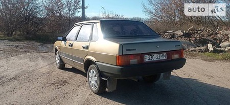 Lada 21099 1999  випуску Чернігів з двигуном 1.5 л бензин седан механіка за 1750 долл. 