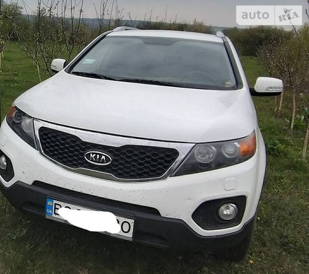 KIA Sorento 2012  випуску Тернопіль з двигуном 2.2 л дизель позашляховик автомат за 15500 долл. 