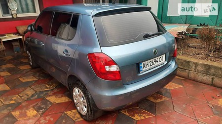 Skoda Fabia 2008  випуску Донецьк з двигуном 1.4 л бензин хэтчбек механіка за 6000 долл. 