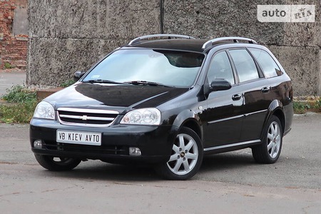 Chevrolet Nubira 2006  випуску Київ з двигуном 1.8 л бензин універсал автомат за 5555 долл. 