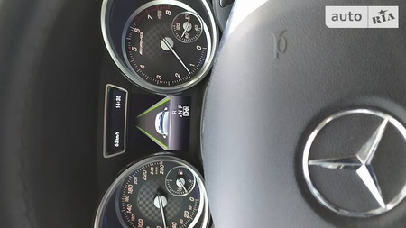 Mercedes-Benz ML 350 2014  випуску Херсон з двигуном 3.5 л бензин позашляховик автомат за 29500 долл. 