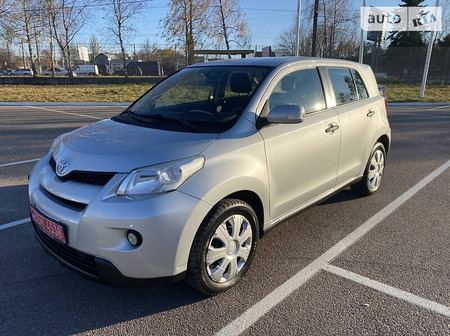 Toyota Urban Cruiser 2010  випуску Житомир з двигуном 1.4 л дизель хэтчбек механіка за 7800 долл. 