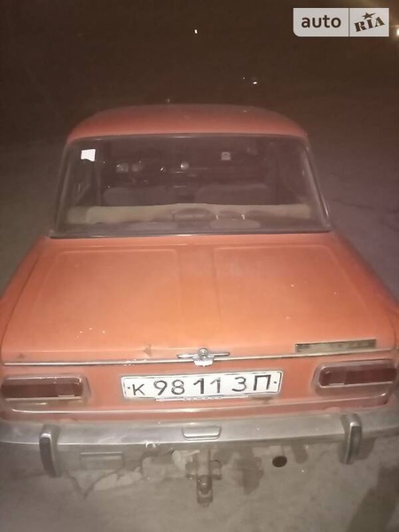 Lada 2103 1982  випуску Запоріжжя з двигуном 1.3 л бензин седан механіка за 13500 грн. 