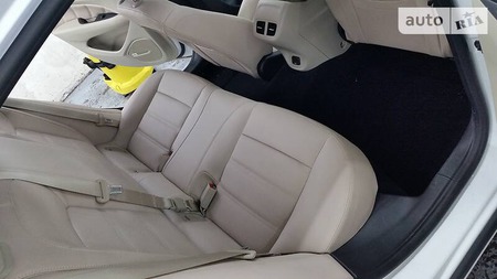 Buick Regal 2017  випуску Рівне з двигуном 2 л бензин седан автомат за 15400 долл. 