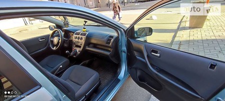 Honda Civic 2003  випуску Кропивницький з двигуном 1.4 л бензин хэтчбек механіка за 4650 долл. 