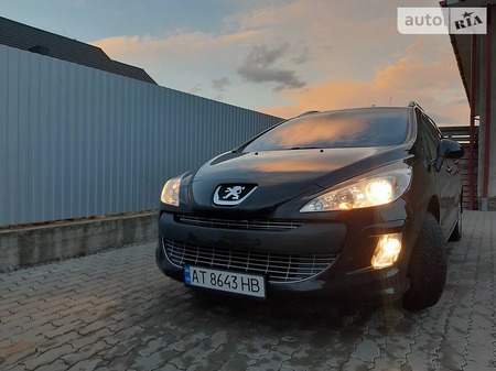 Peugeot 308 2009  випуску Івано-Франківськ з двигуном 1.6 л бензин універсал механіка за 6600 долл. 