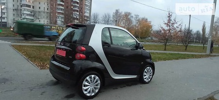 Smart ForTwo 2010  випуску Харків з двигуном 1 л  купе автомат за 5700 долл. 