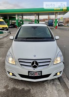 Mercedes-Benz B 180 14.11.2021
