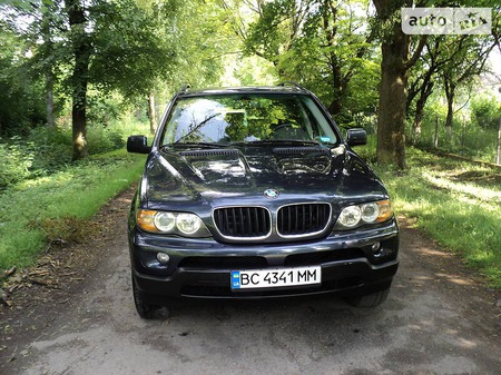 BMW X5 2005  випуску Львів з двигуном 3 л бензин позашляховик автомат за 12000 долл. 