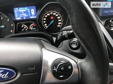 Ford Focus 2014  випуску Луцьк з двигуном 2 л дизель універсал автомат за 10900 долл. 