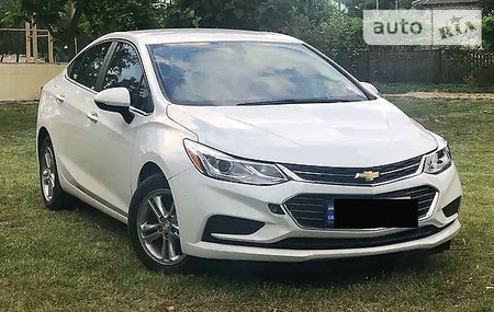 Chevrolet Cruze 2016  випуску Полтава з двигуном 1.4 л бензин седан автомат за 9500 долл. 