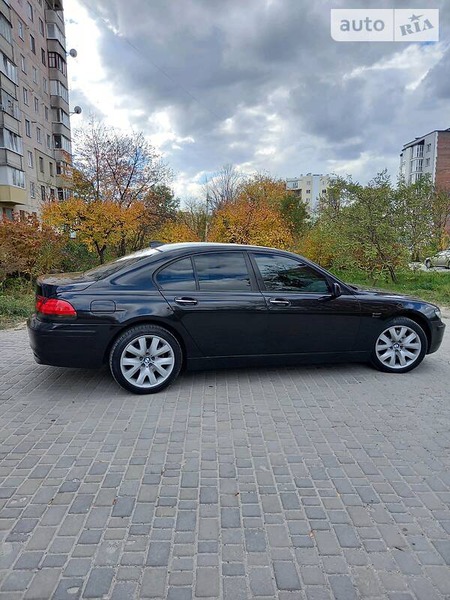 BMW 750 2006  випуску Тернопіль з двигуном 4.8 л  седан автомат за 12950 долл. 