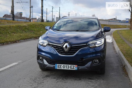 Renault Kadjar 2016  випуску Львів з двигуном 1.6 л дизель позашляховик механіка за 16700 долл. 