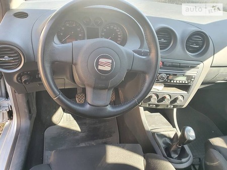Seat Ibiza 2008  випуску Херсон з двигуном 1.6 л бензин хэтчбек механіка за 5450 долл. 
