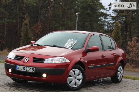 Renault Megane 2005  випуску Тернопіль з двигуном 1.6 л бензин седан механіка за 5300 долл. 