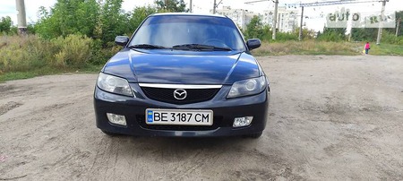 Mazda 323 2003  випуску Миколаїв з двигуном 0 л  хэтчбек механіка за 4600 долл. 
