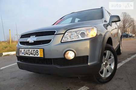 Chevrolet Captiva 2011  випуску Львів з двигуном 2.2 л дизель позашляховик механіка за 10550 долл. 