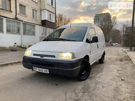 Fiat Scudo 1999  випуску Херсон з двигуном 1.9 л дизель мінівен механіка за 3500 долл. 