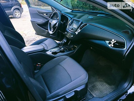 Chevrolet Malibu 2018  випуску Донецьк з двигуном 1.5 л бензин седан автомат за 14500 долл. 