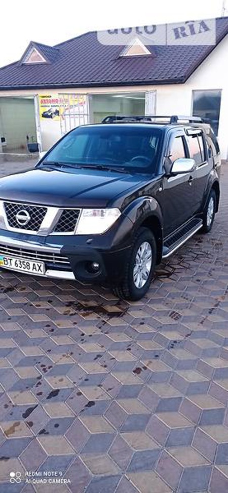 Nissan Pathfinder 2006  випуску Херсон з двигуном 0 л дизель позашляховик автомат за 10500 долл. 