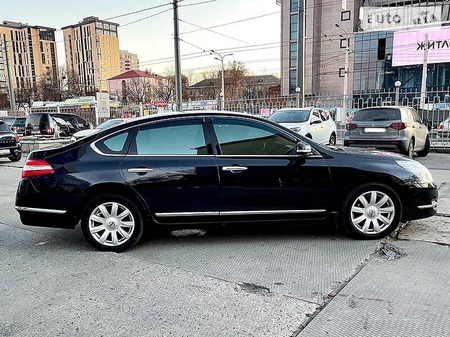 Nissan Teana 2008  випуску Харків з двигуном 2.5 л  седан автомат за 7590 долл. 