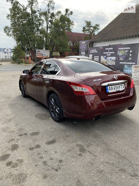 Nissan Maxima 2010  випуску Київ з двигуном 3.5 л бензин седан автомат за 8800 долл. 