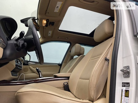 BMW X5 2011  випуску Черкаси з двигуном 3 л дизель позашляховик автомат за 22500 долл. 