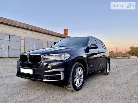 BMW X5 2016  випуску Тернопіль з двигуном 3 л дизель позашляховик автомат за 47500 долл. 