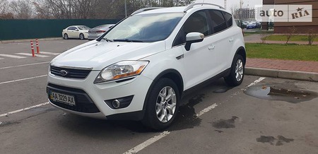 Ford Kuga 2012  випуску Київ з двигуном 0 л дизель позашляховик механіка за 12800 долл. 