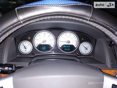Chrysler Town & Country 2008  випуску Київ з двигуном 4 л бензин мінівен автомат за 12000 долл. 