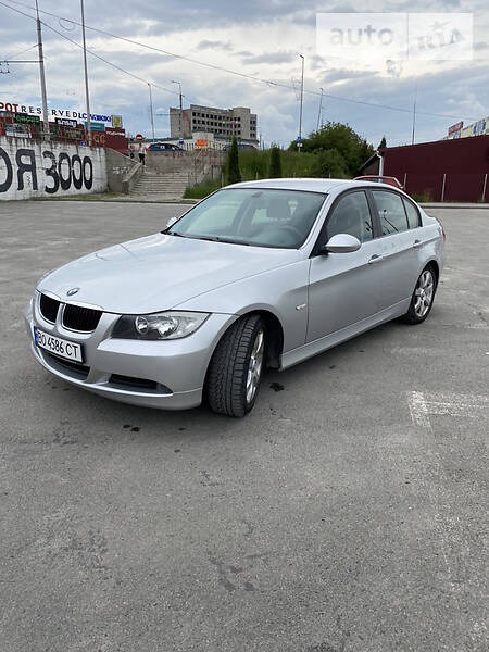 BMW 318 2007  випуску Тернопіль з двигуном 2 л  седан механіка за 6600 долл. 