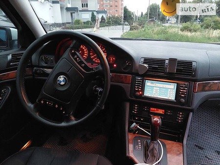 BMW 520 2002  випуску Суми з двигуном 2.2 л  седан автомат за 5200 долл. 