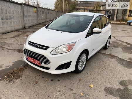 Ford C-Max 2016  випуску Дніпро з двигуном 2 л гібрид мінівен автомат за 12900 долл. 