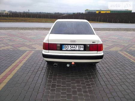 Audi 100 1993  випуску Тернопіль з двигуном 2 л  седан механіка за 3500 долл. 