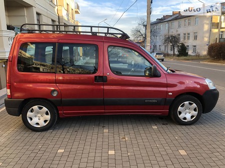 Citroen Berlingo 2007  випуску Львів з двигуном 1.4 л бензин універсал механіка за 4700 долл. 