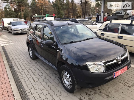 Dacia Duster 2011  випуску Львів з двигуном 1.5 л дизель позашляховик механіка за 9000 долл. 