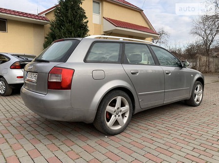 Audi A4 Limousine 2003  випуску Ужгород з двигуном 1.9 л дизель універсал автомат за 6500 долл. 