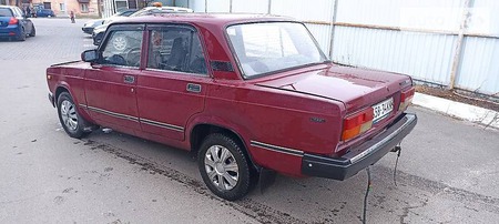 Lada 2107 2004  випуску Чернігів з двигуном 1.6 л бензин седан механіка за 1150 долл. 