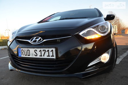 Hyundai i40 2013  випуску Львів з двигуном 0 л дизель універсал механіка за 8350 долл. 