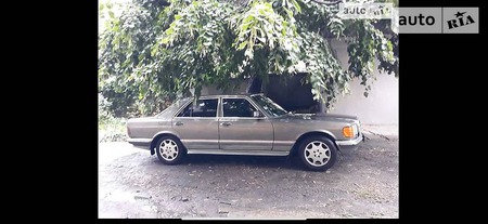 Mercedes-Benz S 300 1984  випуску Дніпро з двигуном 3 л дизель седан автомат за 1800 долл. 