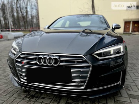 Audi S5 Coupe 2017  випуску Дніпро з двигуном 3 л бензин ліфтбек автомат за 57000 долл. 