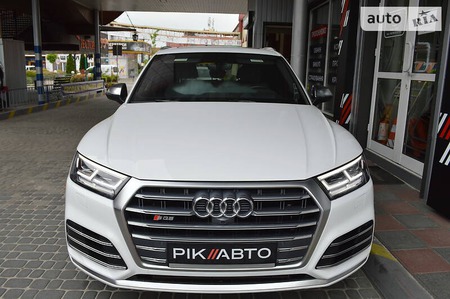 Audi SQ5 2018  випуску Львів з двигуном 3 л бензин позашляховик автомат за 52900 долл. 
