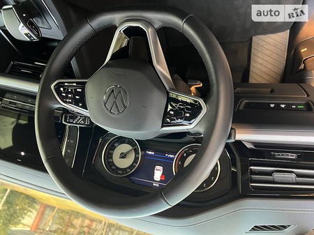Volkswagen Touareg 2020  випуску Київ з двигуном 3 л бензин позашляховик автомат за 64000 долл. 