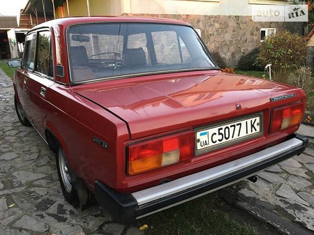 Lada 2105 1983  випуску Ужгород з двигуном 1.3 л  седан механіка за 1250 долл. 