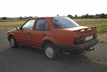 Ford Orion 1986  випуску Полтава з двигуном 1.6 л дизель седан механіка за 950 долл. 