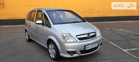 Opel Meriva 2007  випуску Кропивницький з двигуном 1.3 л дизель універсал механіка за 5100 долл. 