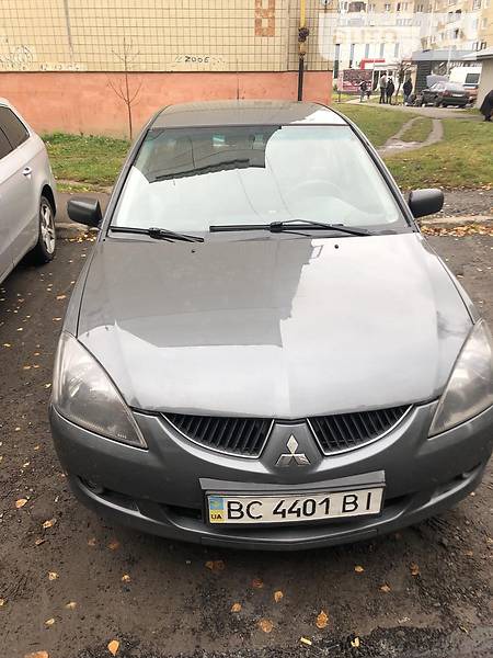 Mitsubishi Lancer 2005  випуску Львів з двигуном 1.6 л бензин седан механіка за 4500 долл. 