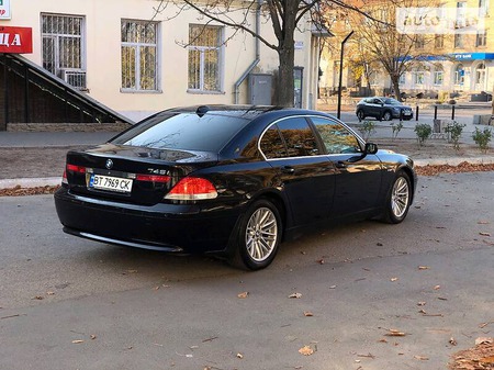 BMW 745 2004  випуску Херсон з двигуном 4.4 л бензин седан автомат за 8500 долл. 