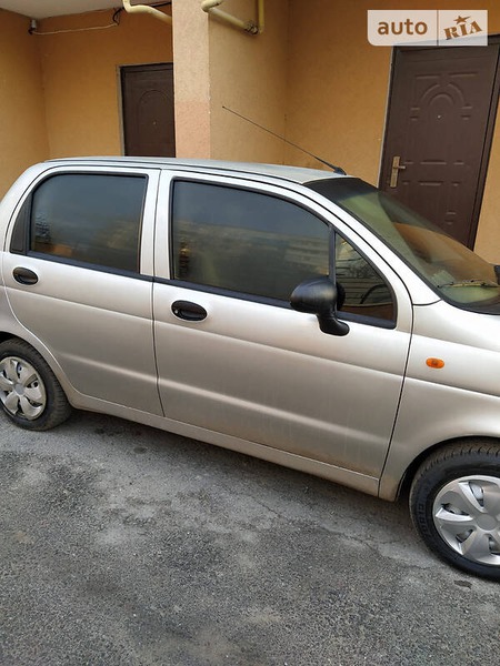 Daewoo Matiz 2007  випуску Чернівці з двигуном 0.8 л бензин хэтчбек механіка за 2200 долл. 